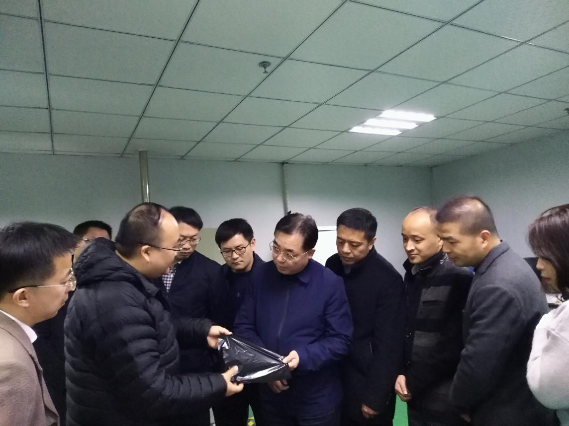 宜昌市政府研究室李昌清一行來奧馬調研指導